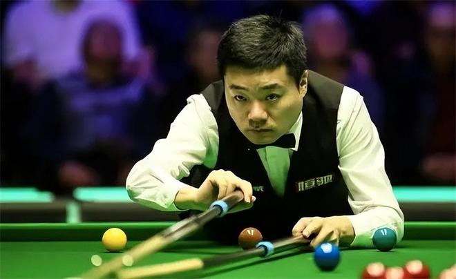 咬得很紧 咬得很紧